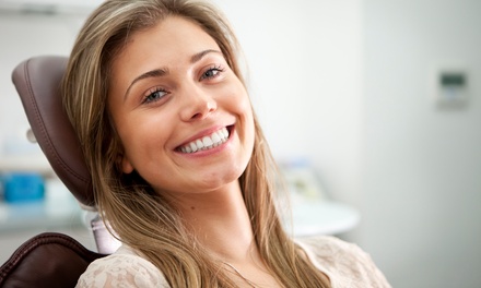 1, 2 o 4 empaste(s), limpieza bucal con ultrasonidos y revisión para 1 persona con la Clinica Dental Nou Somriure