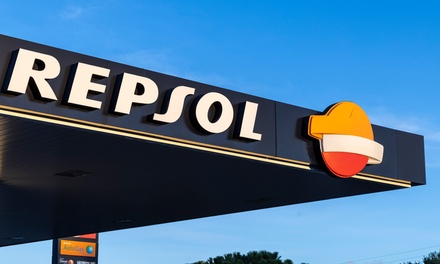 Paga 4,90 € y obtén 10 € en carburante en más de 3.200 Estaciones de Servicio Repsol con la app Waylet de Repsol.